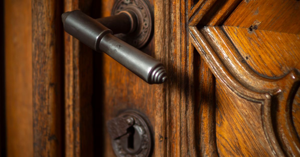 Home Lockout Service — Cherry Hill Locksmiths